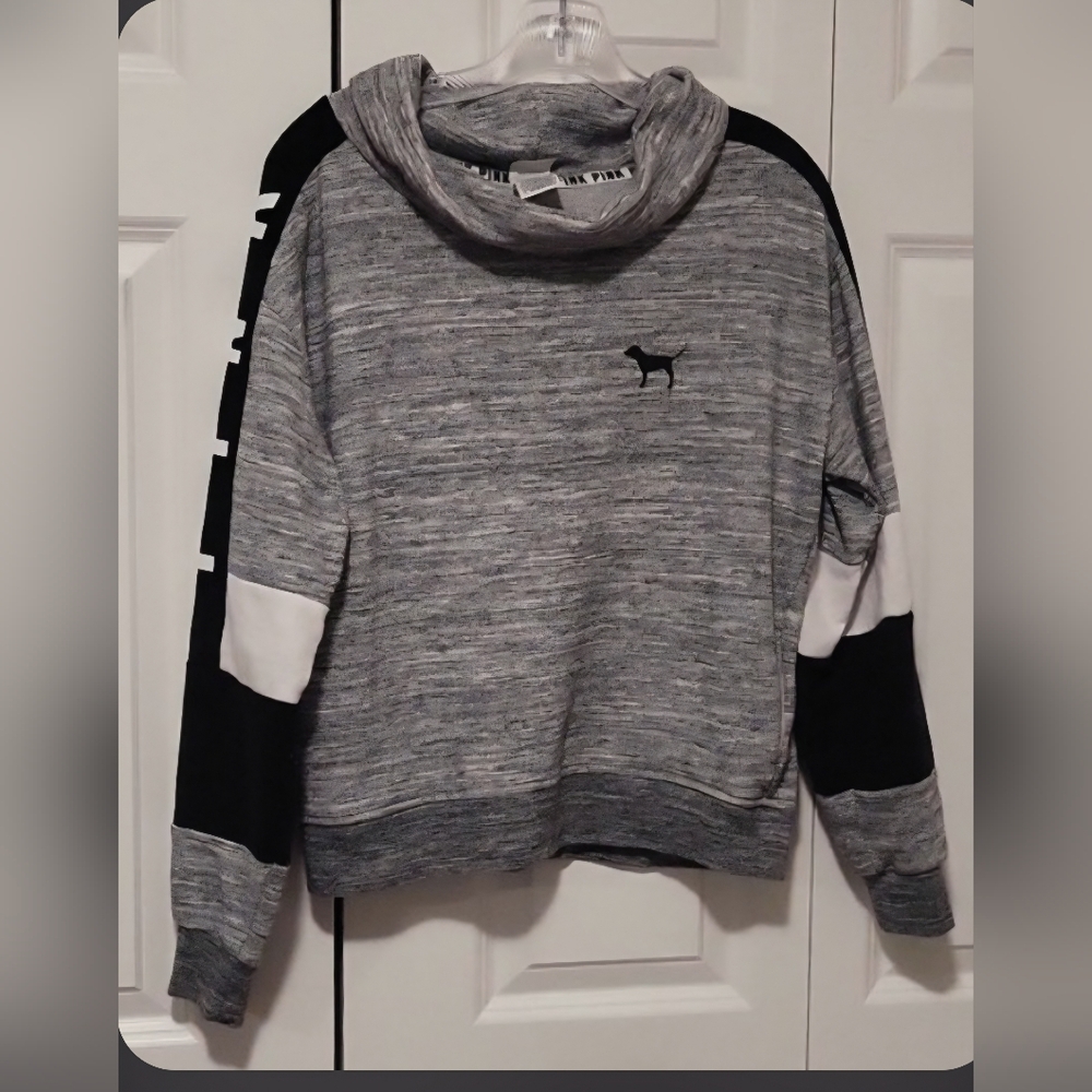 Gray and Black Women's Sweater